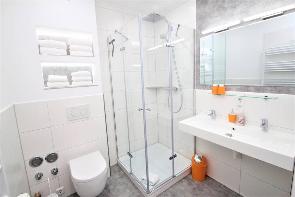 Gluecks-Burg Sonne Apartment กลึคส์บวร์ก ภายนอก รูปภาพ
